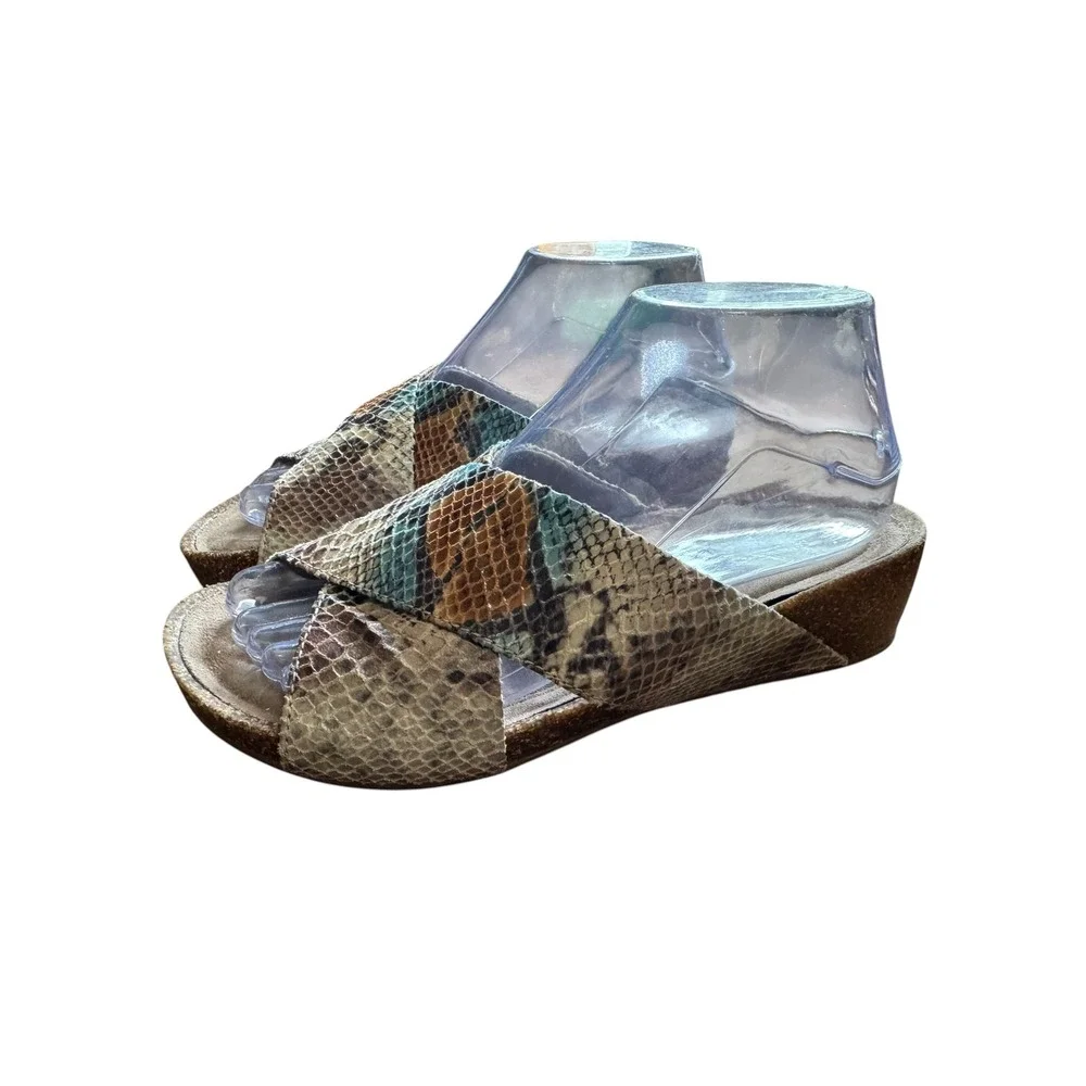 Natural Soul Wedge Sandals Women 7.5 Multi Color Excellent Snakeskin Kyra Slide